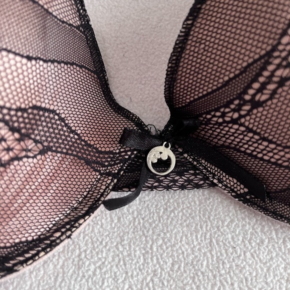 LACE PADDED BRA - Picture 2 of 5